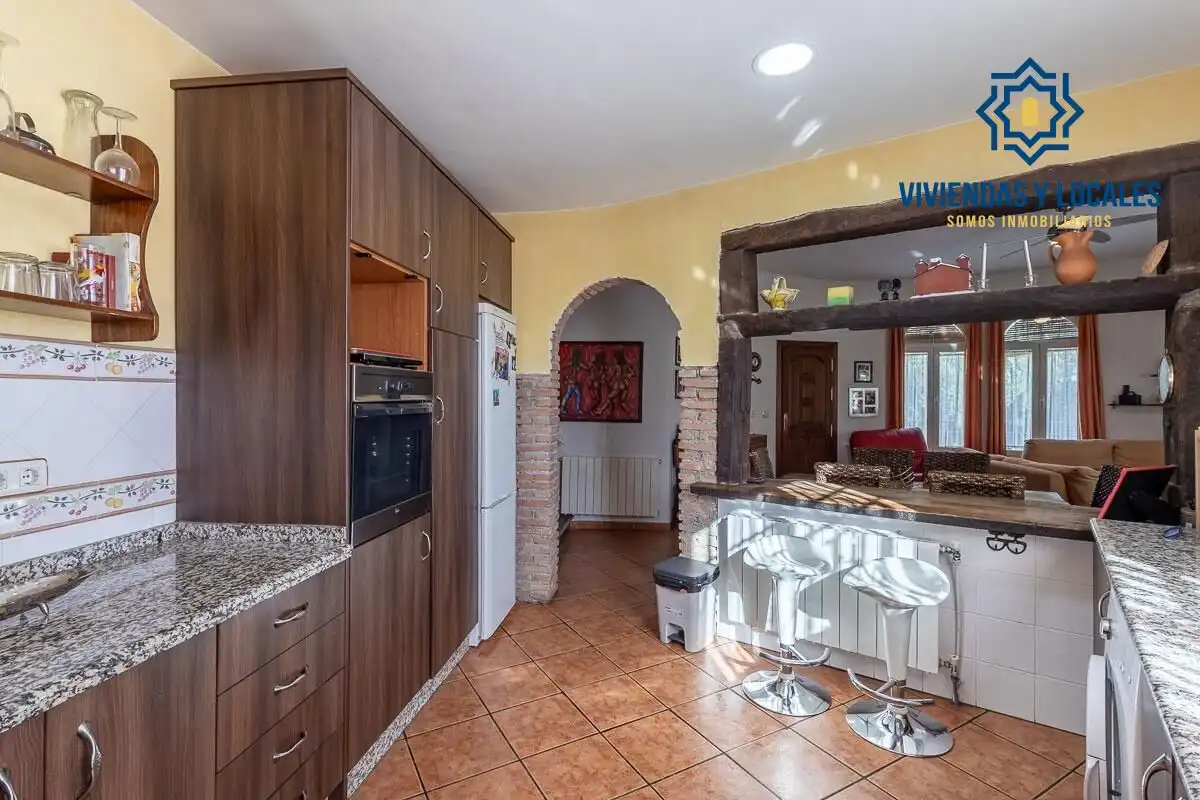 Chalet con piscina en venta en Residencial Triana - Barrio Alto, imagen 12