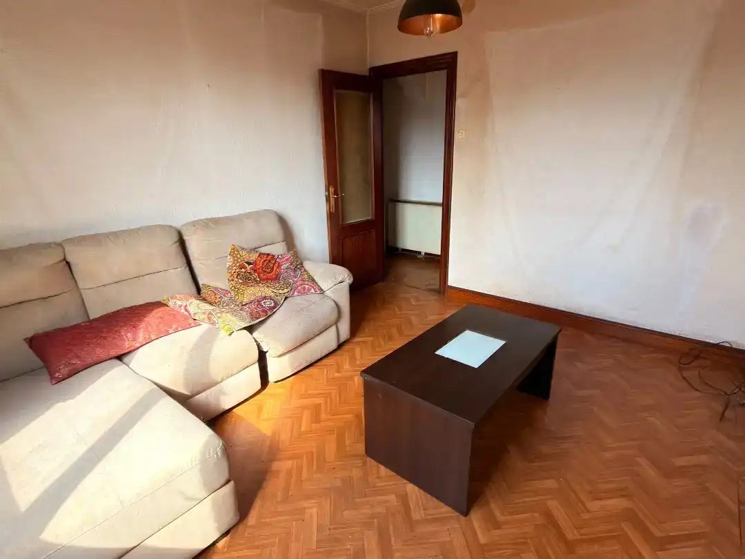 Living room of Flat for sale in Santurtzi 