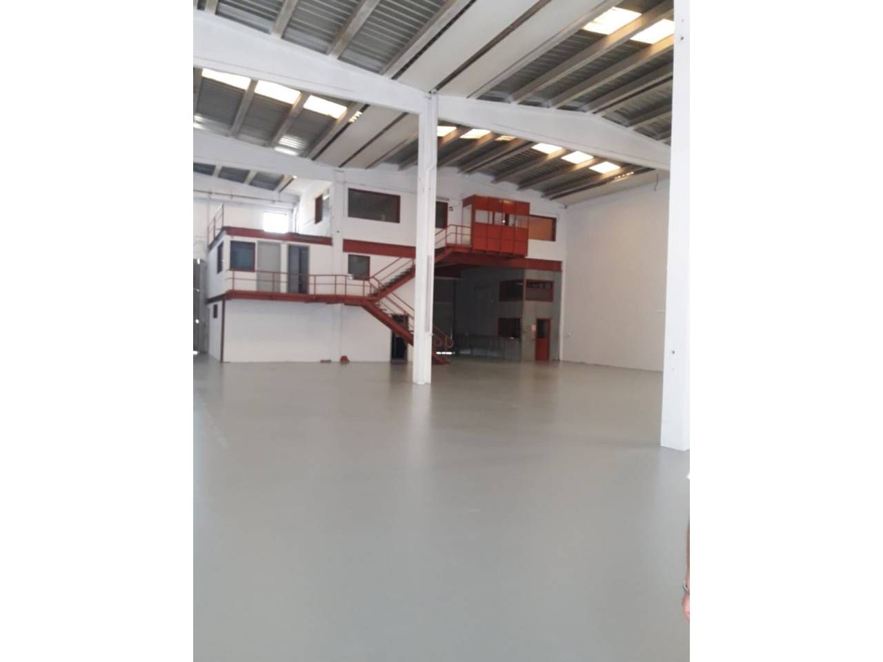 Nau industrial de lloguer a Les Franqueses del Vallès