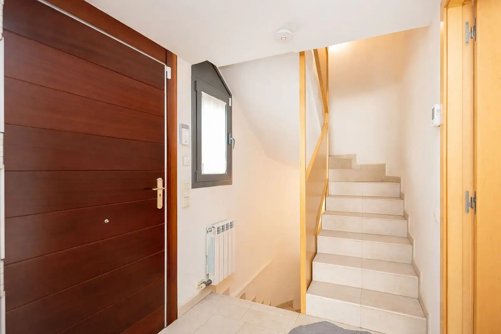 Houses for sale in Castelldefels  with Air Conditioner, Heating and Parquet flooring