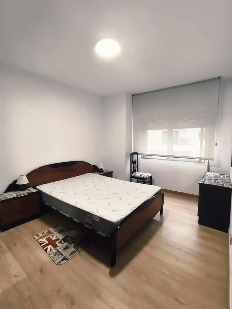 Schlafzimmer von Wohnung zur Miete in Medio Cudeyo mit Parkett und Möbliert