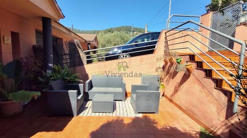 Foto 4 de Casa adosada en venta en Vallirana, Barcelona