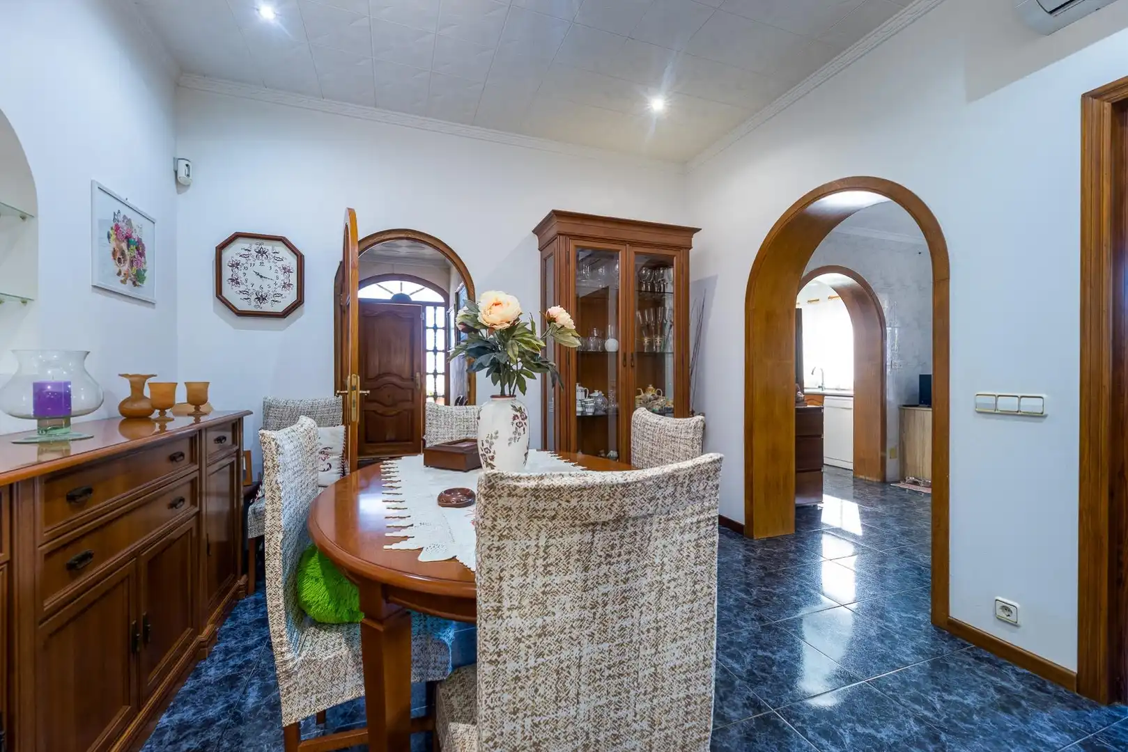Dining room of Houses for sale in Llevant