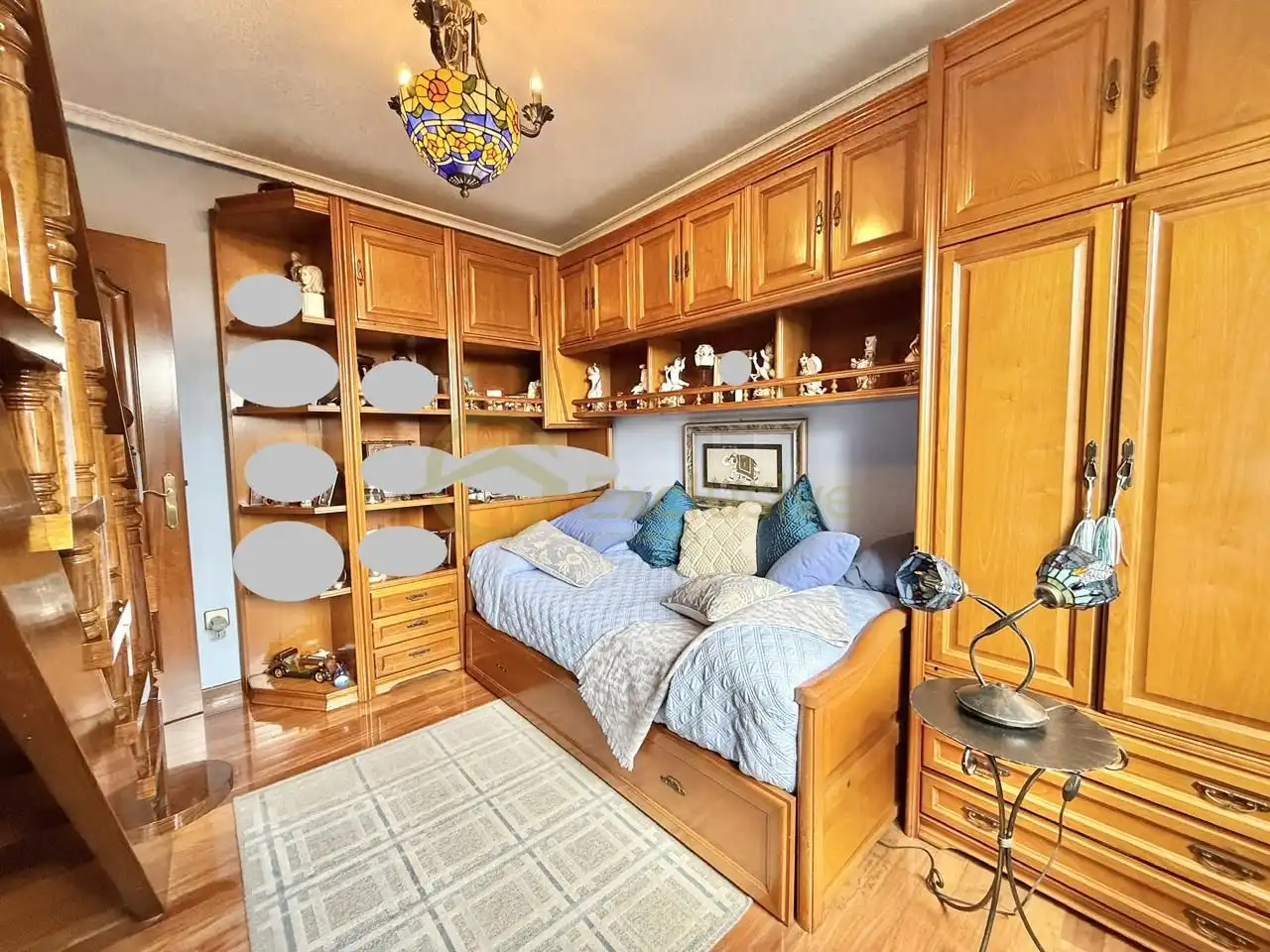 Habitación de Casa o chalet en venta en Castrillón con Calefacción, Jardín privado y Parquet