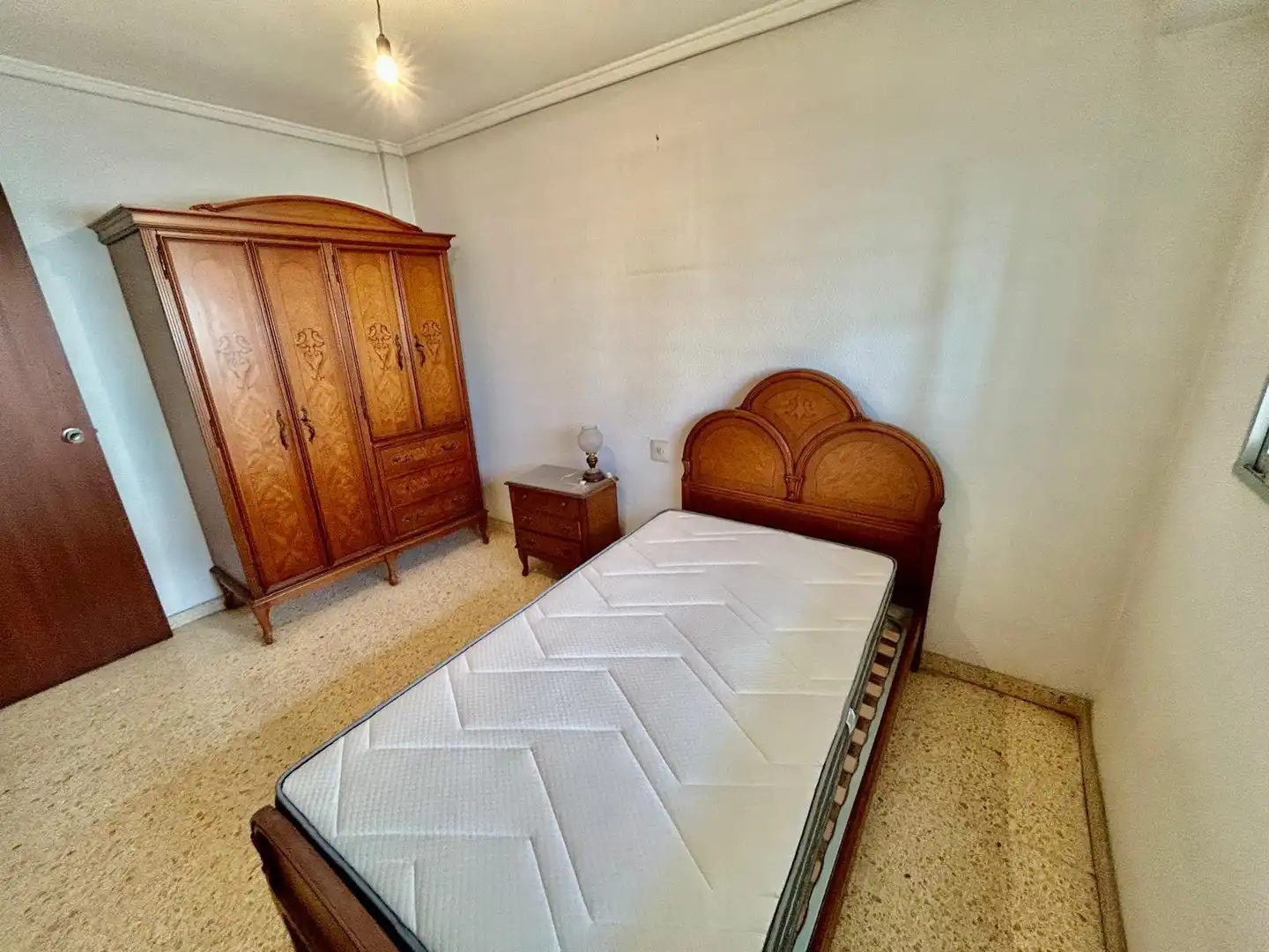 Habitación de Piso en venta en Valencia con Balcón