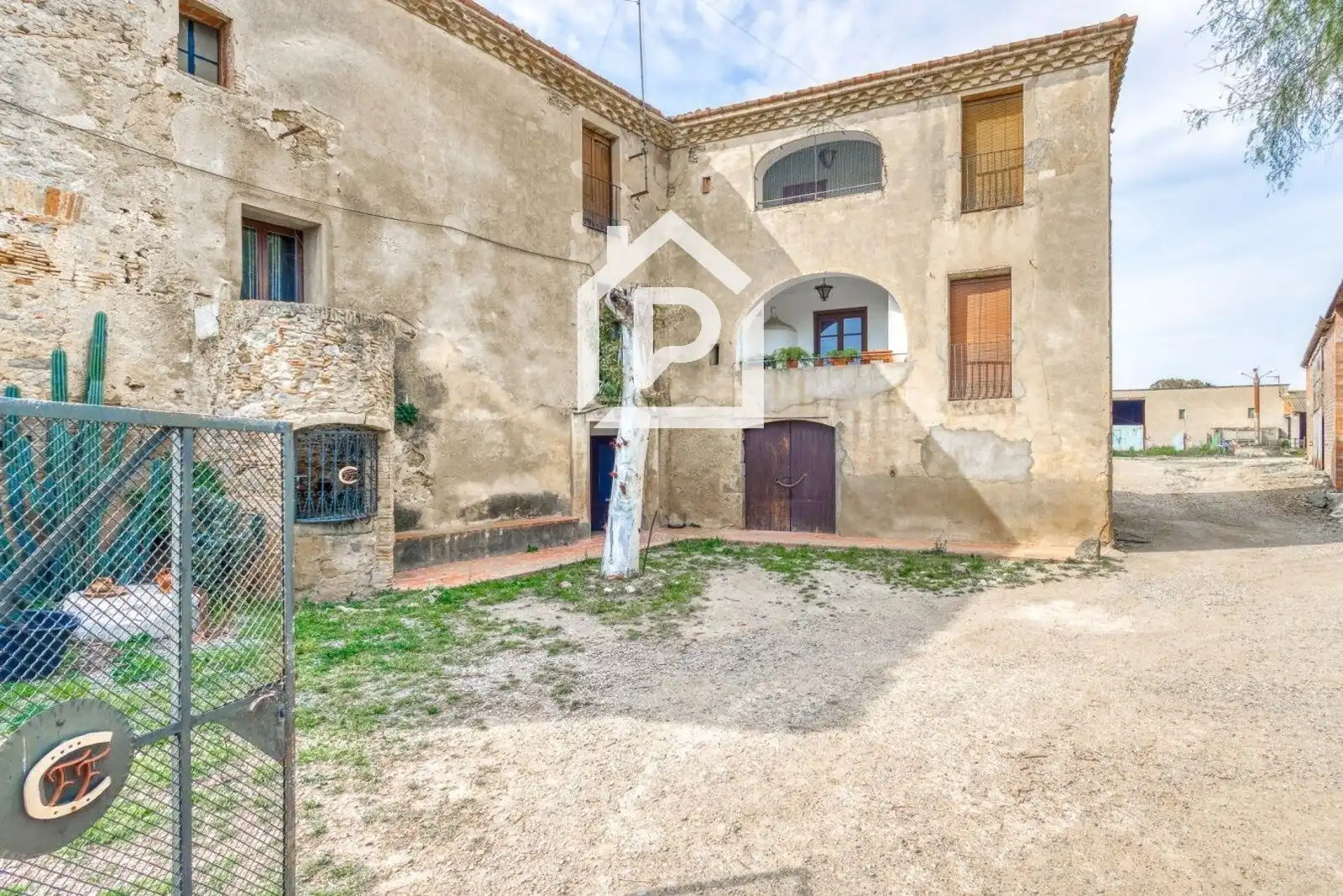 Exterior view of Houses for sale in Riumors, Girona