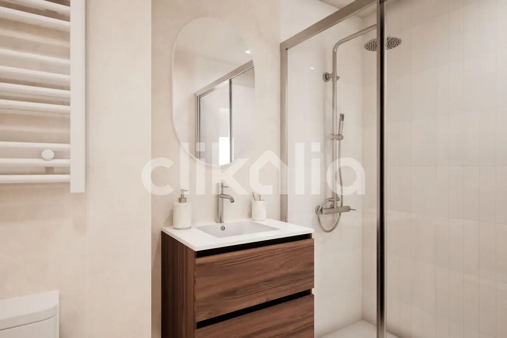 Bathroom of Flat for sale in Madrid  with Air Conditioner, Heating and Terrace