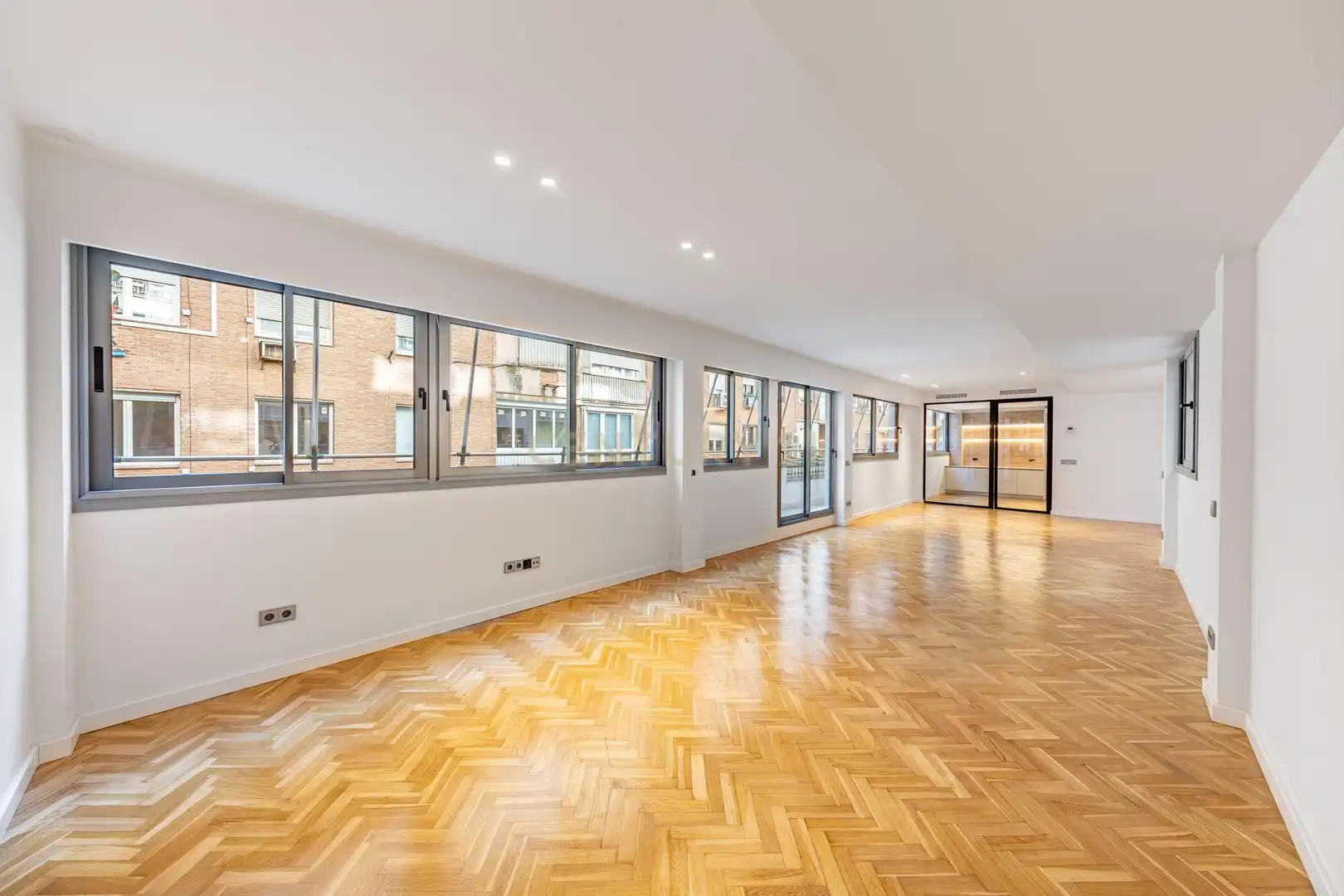 Wohnung mit Aufzug zum Verkauf in Carrer de Johann Sebastian Bach, 20, Barcelona, Spain 20, imagen 5