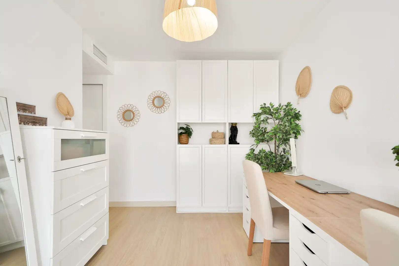 Bedroom of Attic for sale in Estepona  with Air Conditioner, Terrace and Storage room