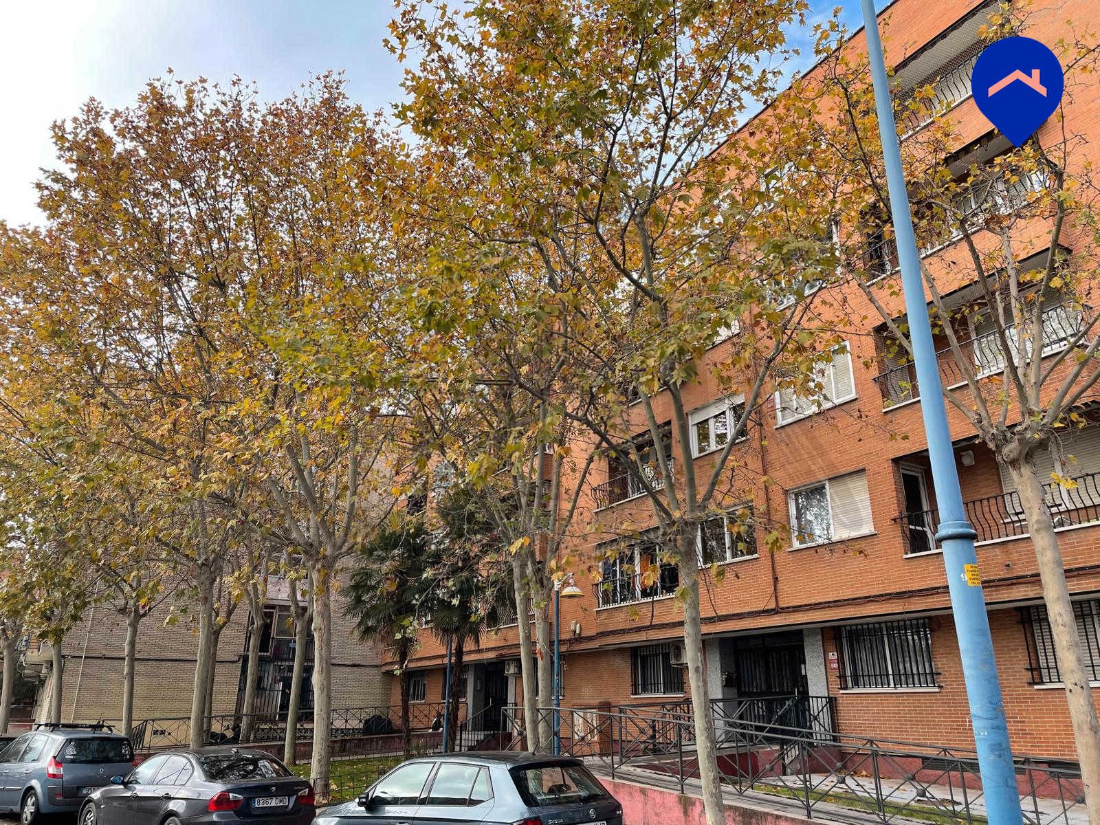 Vista exterior de Piso en venta en Parla con Aire acondicionado, Calefacción y Terraza