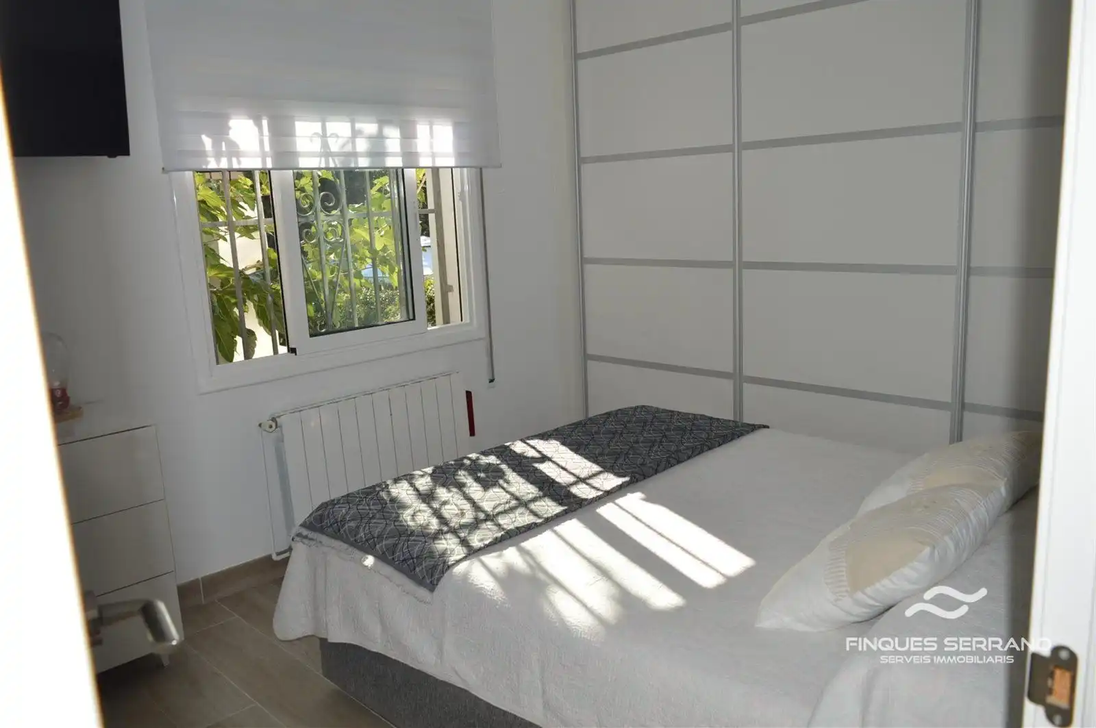 Habitación de Casa o chalet en venta en Vilanova i la Geltrú con Calefacción, Terraza y Trastero