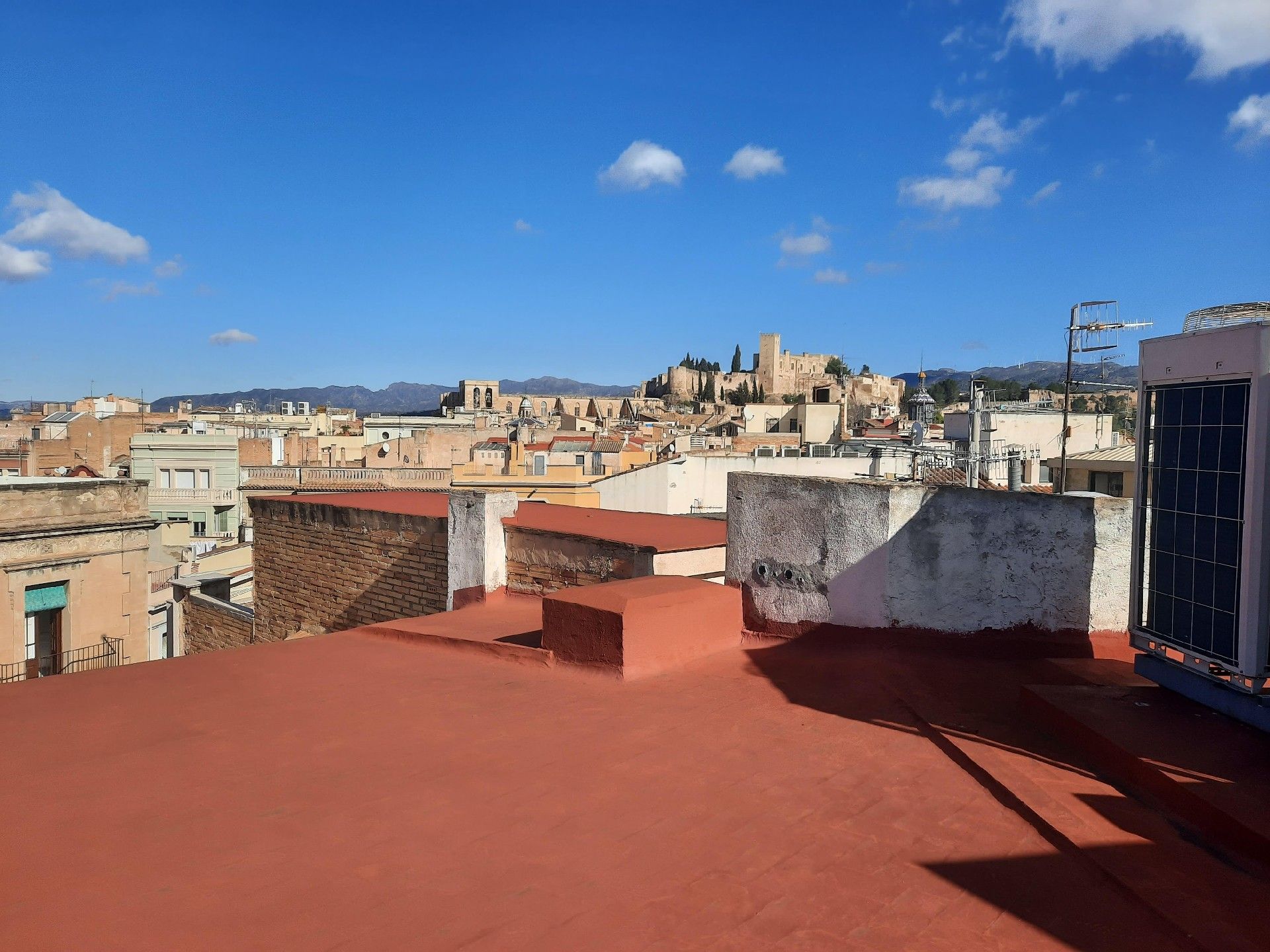 Vista exterior de Edificio en venta en Tortosa