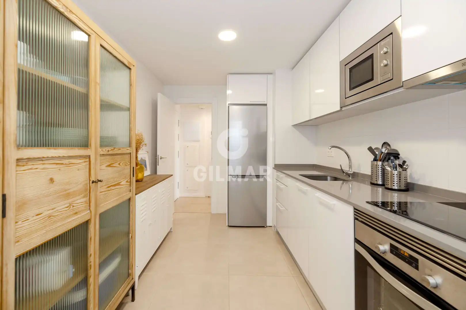 Cocina de Piso en venta en Marbella con Calefacción, Trastero y Piscina