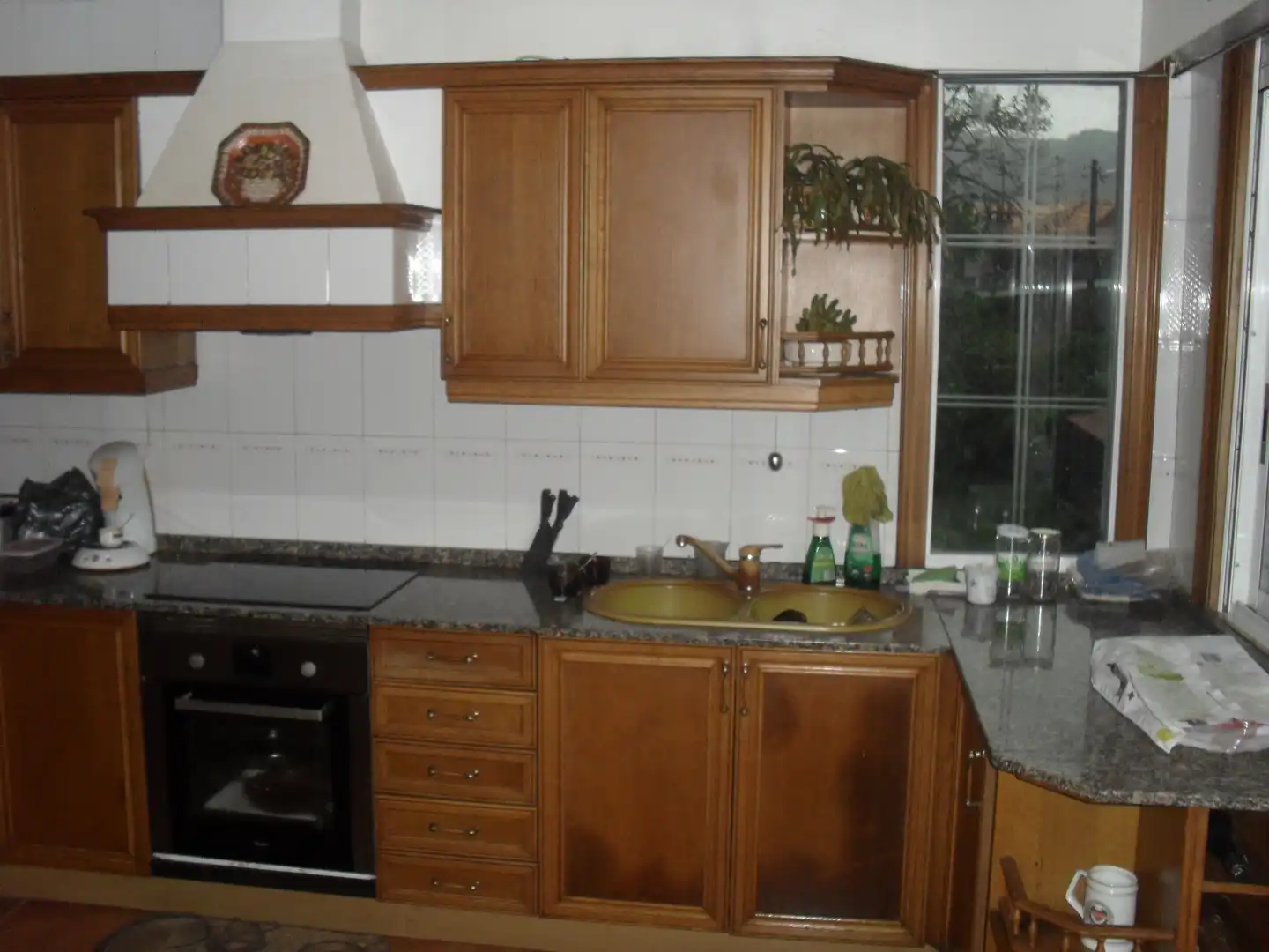 Kitchen of Houses for sale in Vigo   with Private garden, Terrace and Balcony