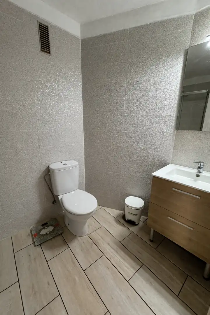 Badezimmer von Wohnung zum Verkauf in San Miguel de Abona mit Privatgarten, Terrasse und Möbliert