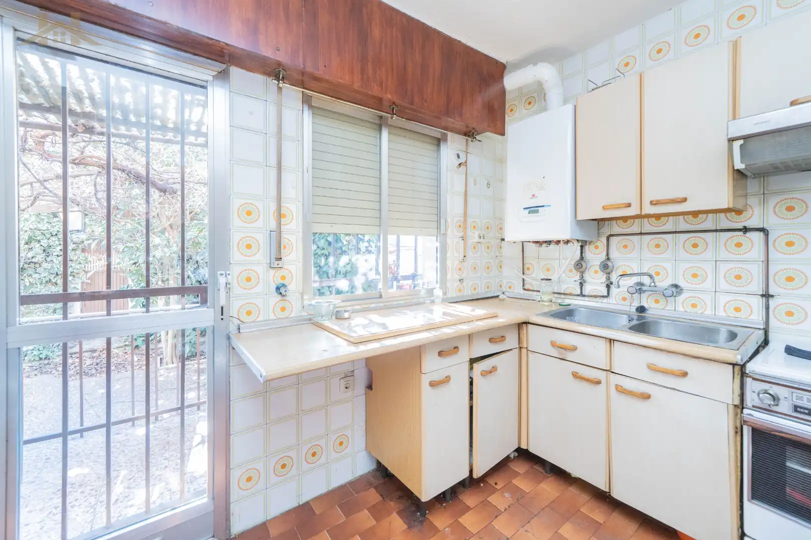 Cuina de Casa adosada en venda en Pozuelo de Alarcón amb Aire condicionat, Jardí privat i Terrassa