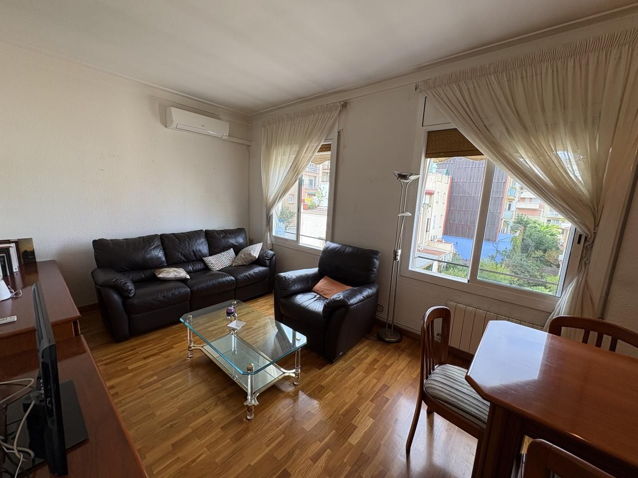 Flat for sale in Carrer de Mascaró, El Guinardó, Horta - Guinardó