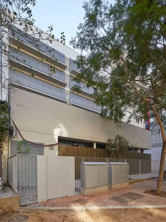 Exterior view of Commercial properties for rent in Barcelona  with Terrace