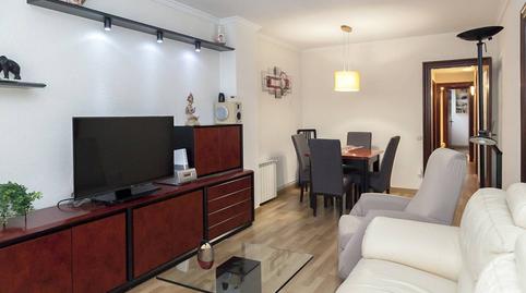 Foto 2 de Pis en venda a Calle Conca de Tremp, El Carmel,  Barcelona Capital