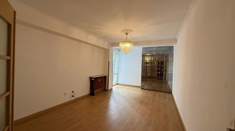Foto 5 de Piso en venta en Calle del General Elorza, 72, Milán - Pumarín, Oviedo