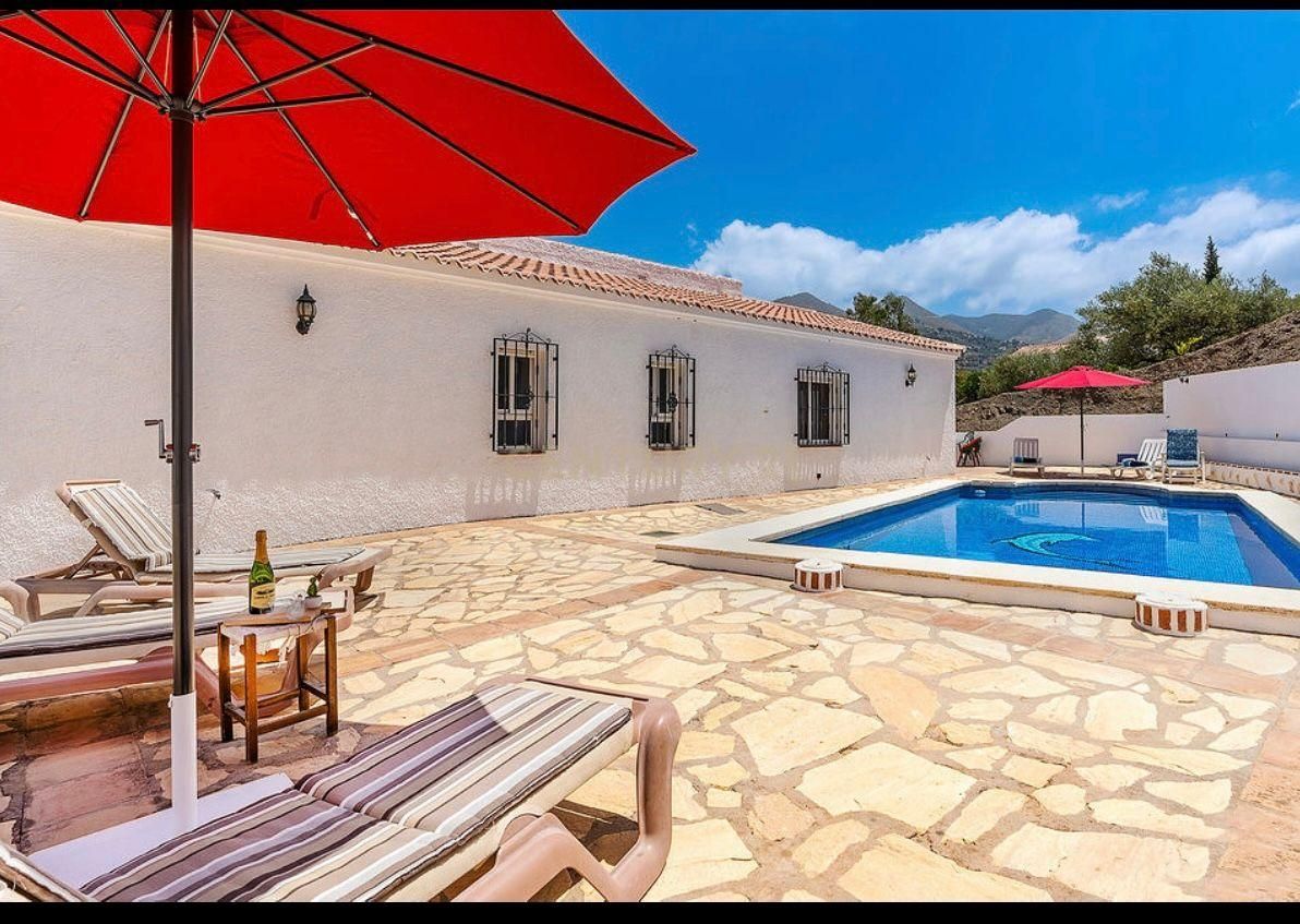 Exterior view of House or chalet for sale in Árchez  with Air Conditioner, Private garden and Furnished