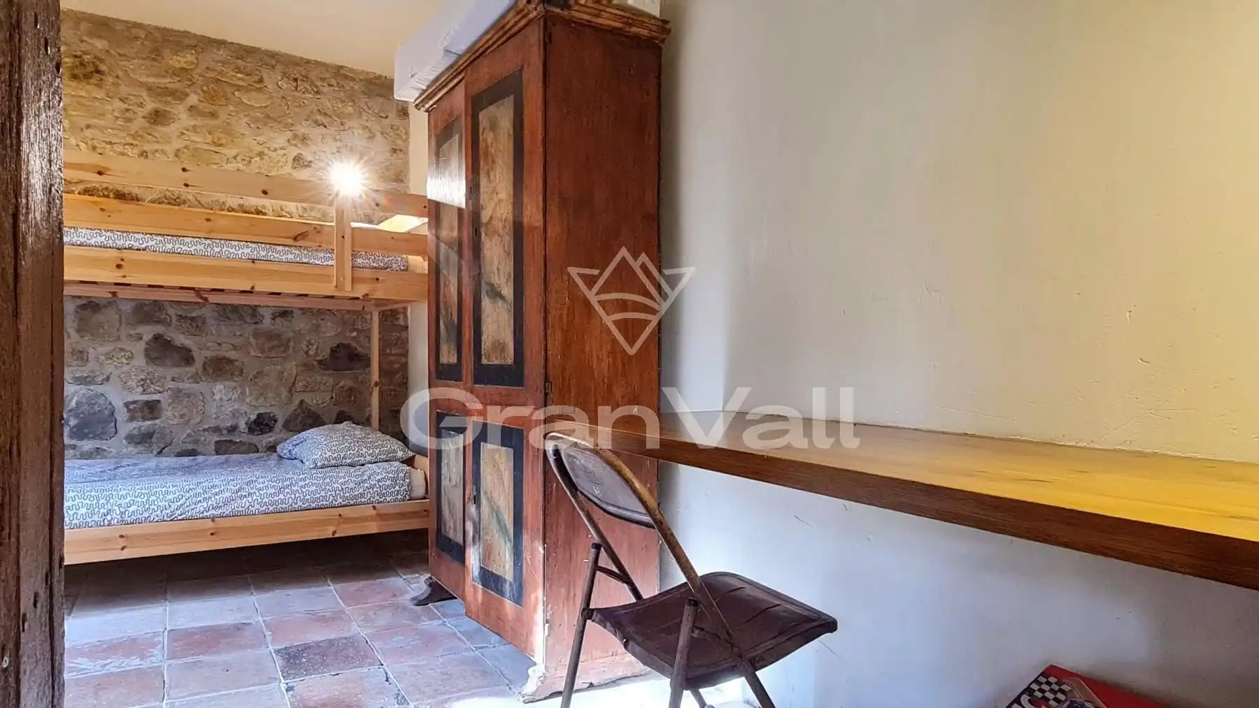 Habitación de Casa adosada en venta en Dorres con Calefacción, Jardín privado y Terraza