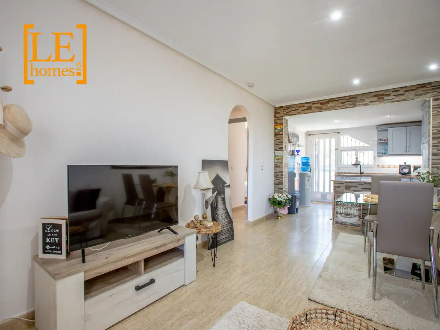 Sala d'estar de Apartament en venda en Orihuela amb Aire condicionat, Moblat i Forn