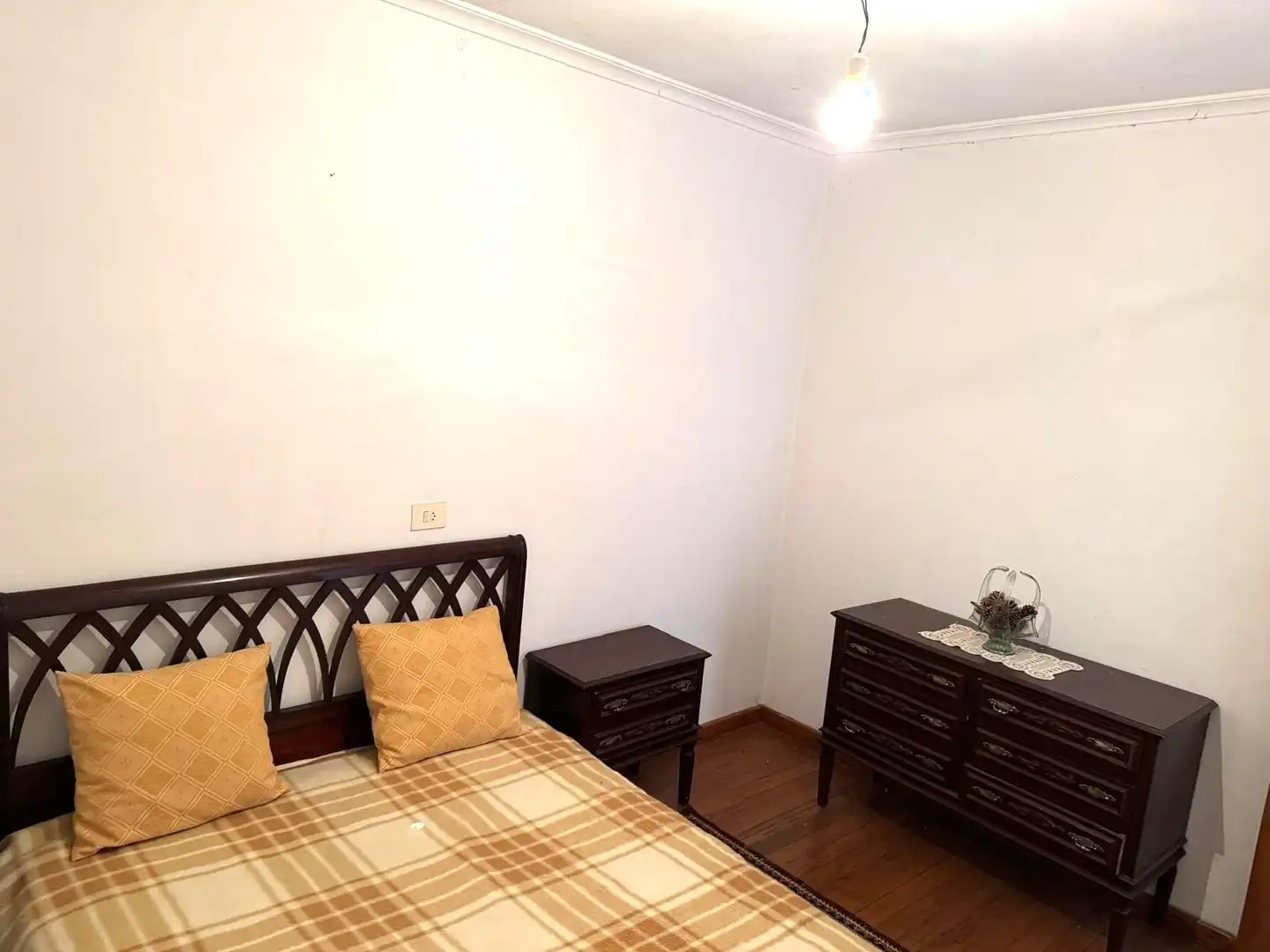 Dormitori de Casa adosada en venda en Verín