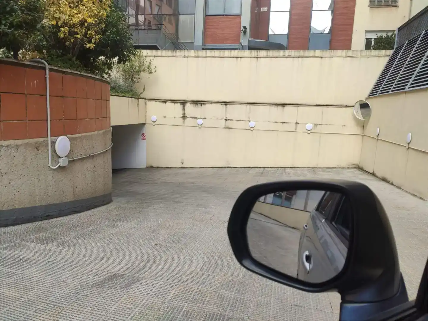 Aparcament de Garatge en venda en Madrid