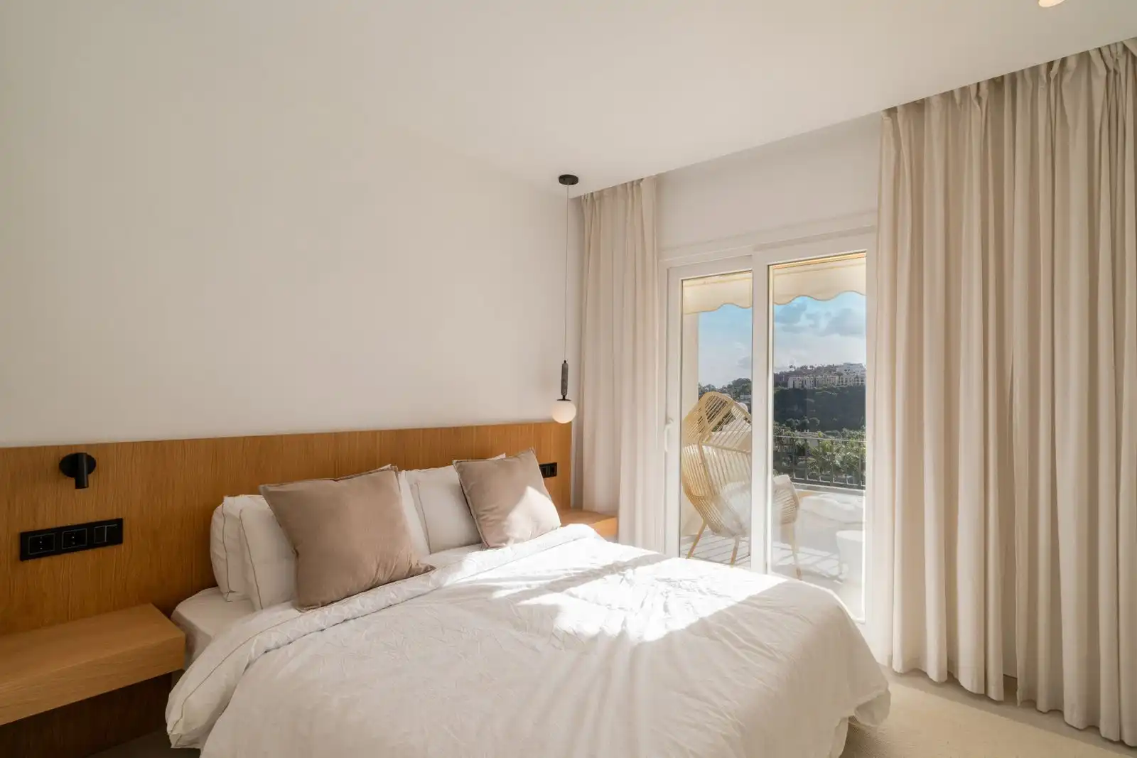 Flat for sale in Calle Hernán Cortés 142, imagen 24