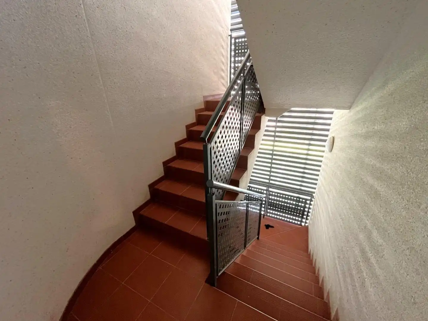 Apartamento en venta en Alicante / Alacant con Aire acondicionado, Calefacción y Jardín privado