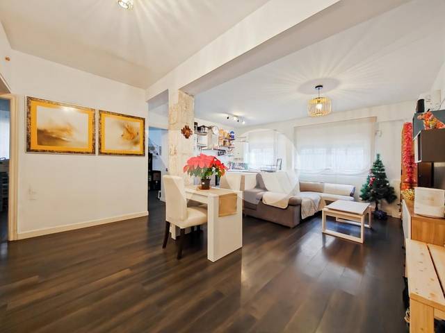 Planta baja en Venta en De Nuestra Señora De Araceli en Casco Histórico de Barajas