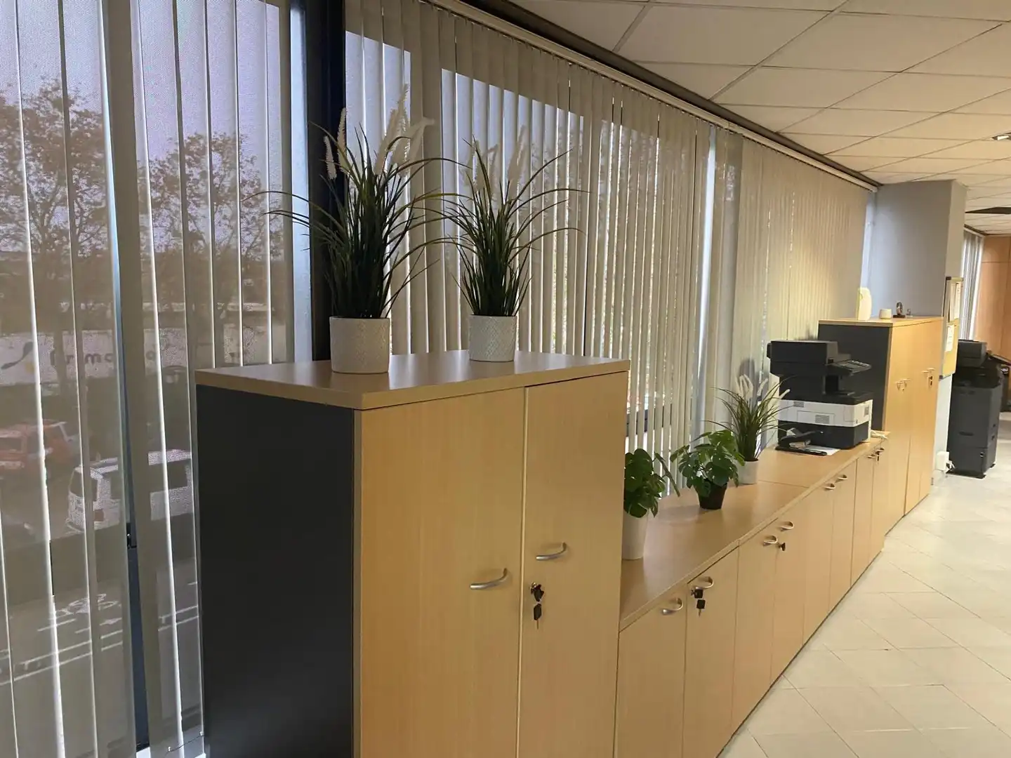 Industrial buildings for rent in Centre