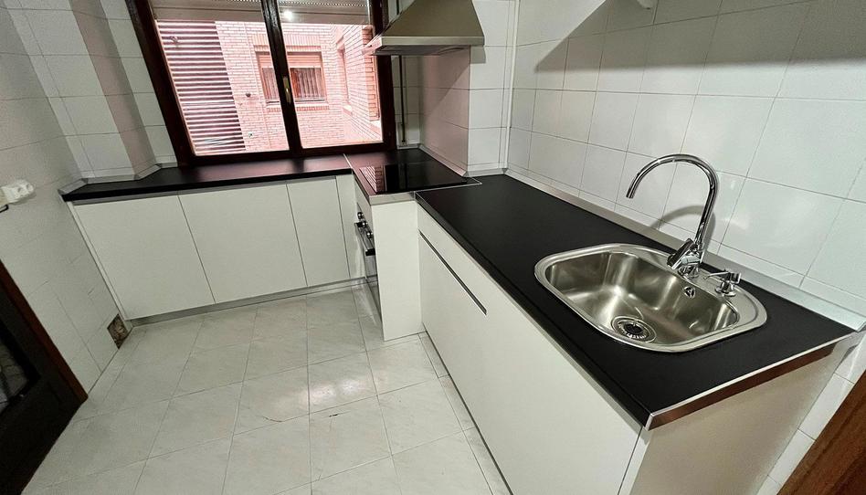 Foto 1 de Piso de alquiler en Moises de Leon, El Ejido - Santa Ana, León