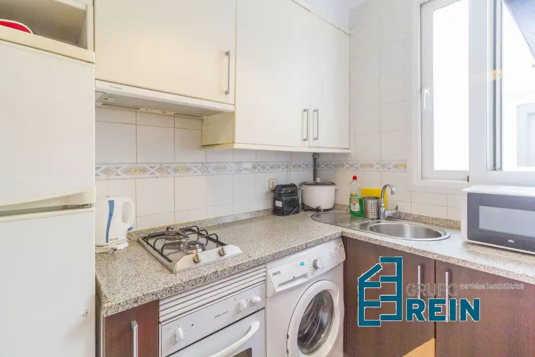 Küche von Wohnung zum Verkauf in Madrid mit Klimaanlage und Heizung