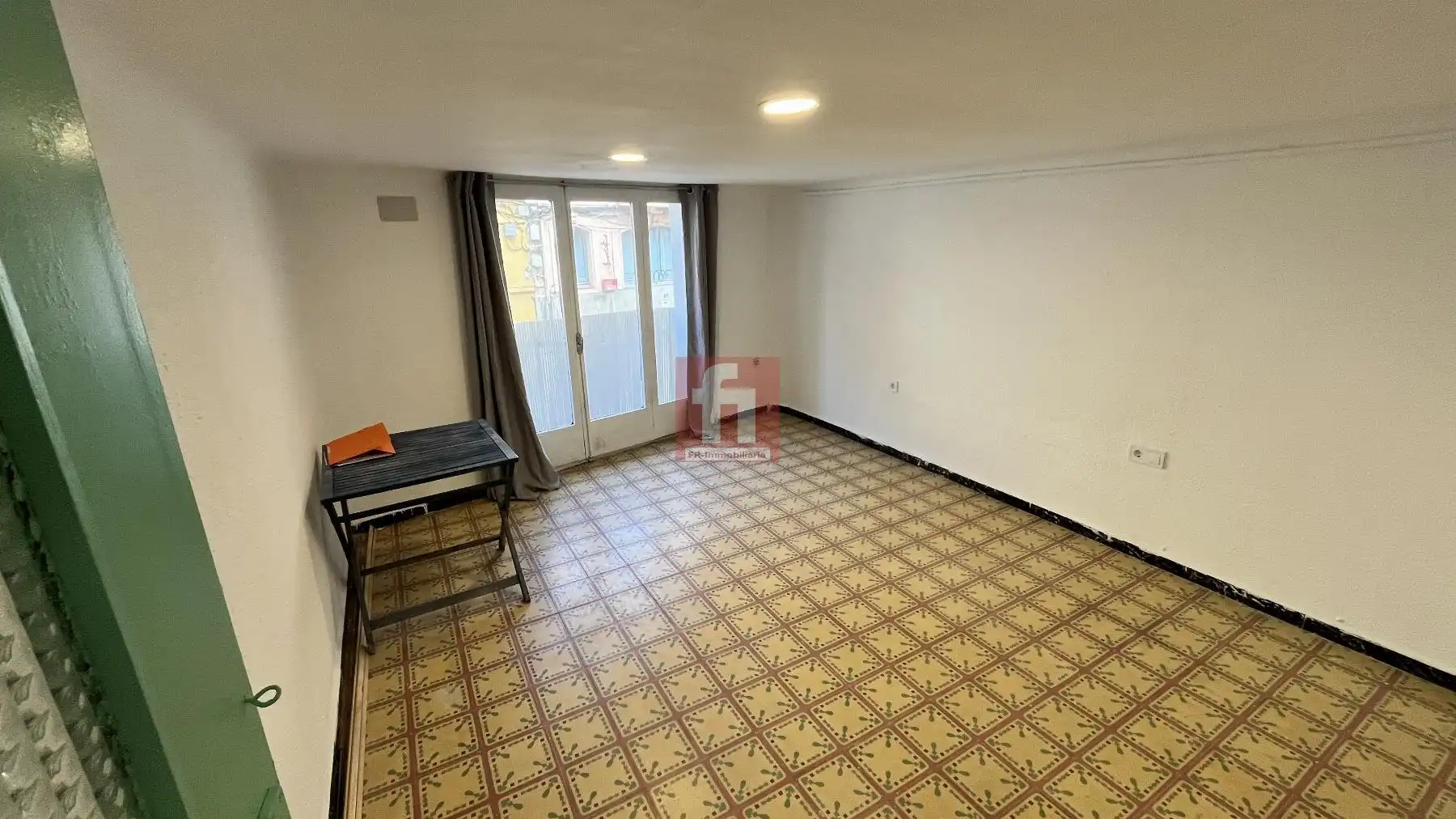 Sala d'estar de Pis en venda en Vilafranca del Penedès amb Balcó