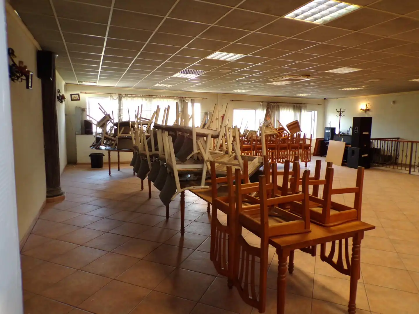 Commercial properties for sale in Castellón de la Plana / Castelló de la Plana  with Air Conditioner, Terrace and Furnished