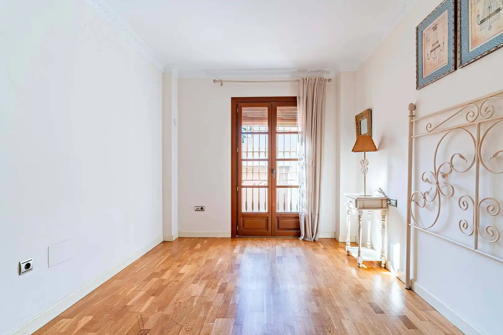 Casa o xalet en venda en Almería amb Jardí privat, Terrassa i Alarma