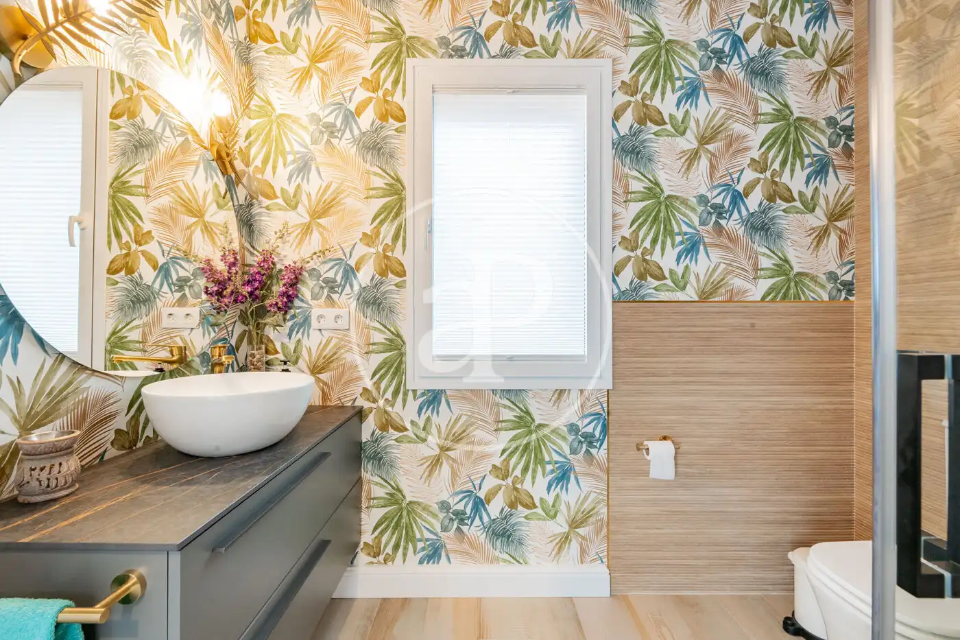 Badezimmer von Haus oder Chalet zum Verkauf in Madrid mit Klimaanlage, Heizung und Privatgarten