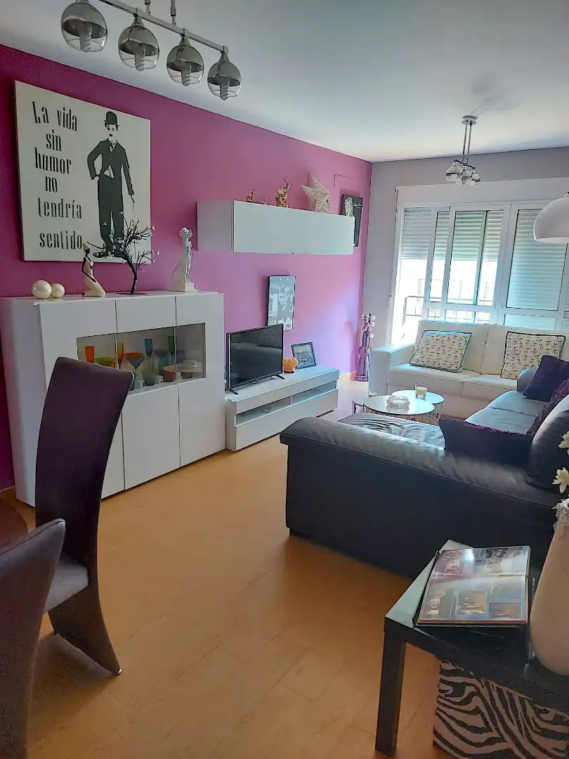 Sala d'estar de Pis en venda en Coín amb Moblat, Forn i Rentadora