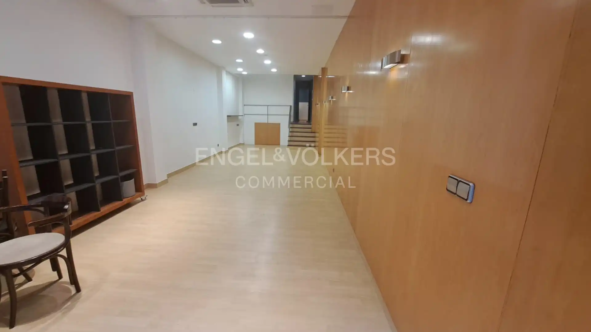 Local comercial en venda a José María de Escuza Kalea, imagen 5