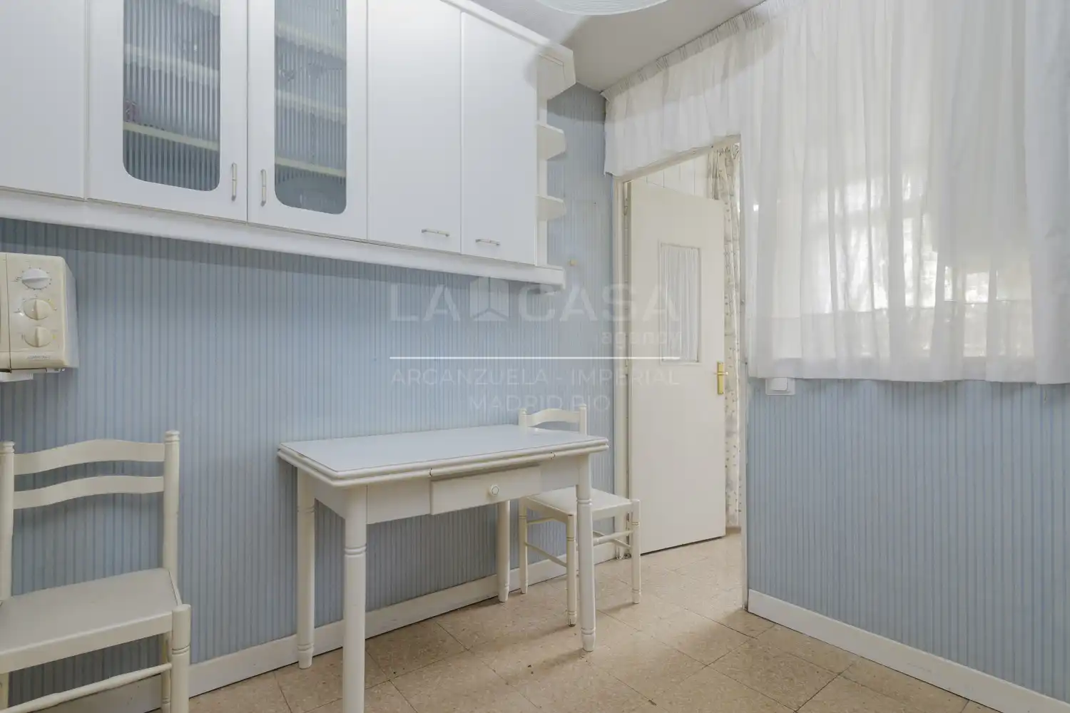 Habitación de Piso en venta en Madrid con Calefacción y Terraza