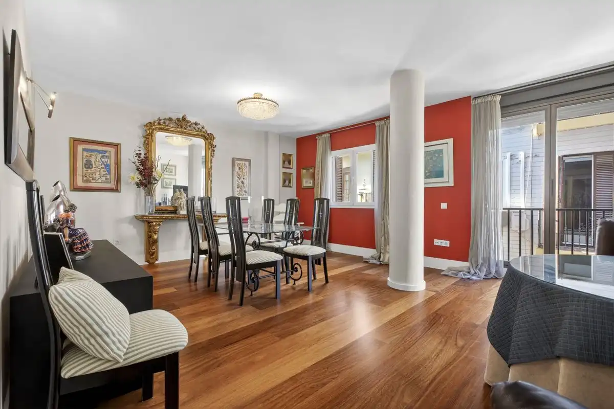 Appartement avec ascenseur à vendre à Calle Albareda