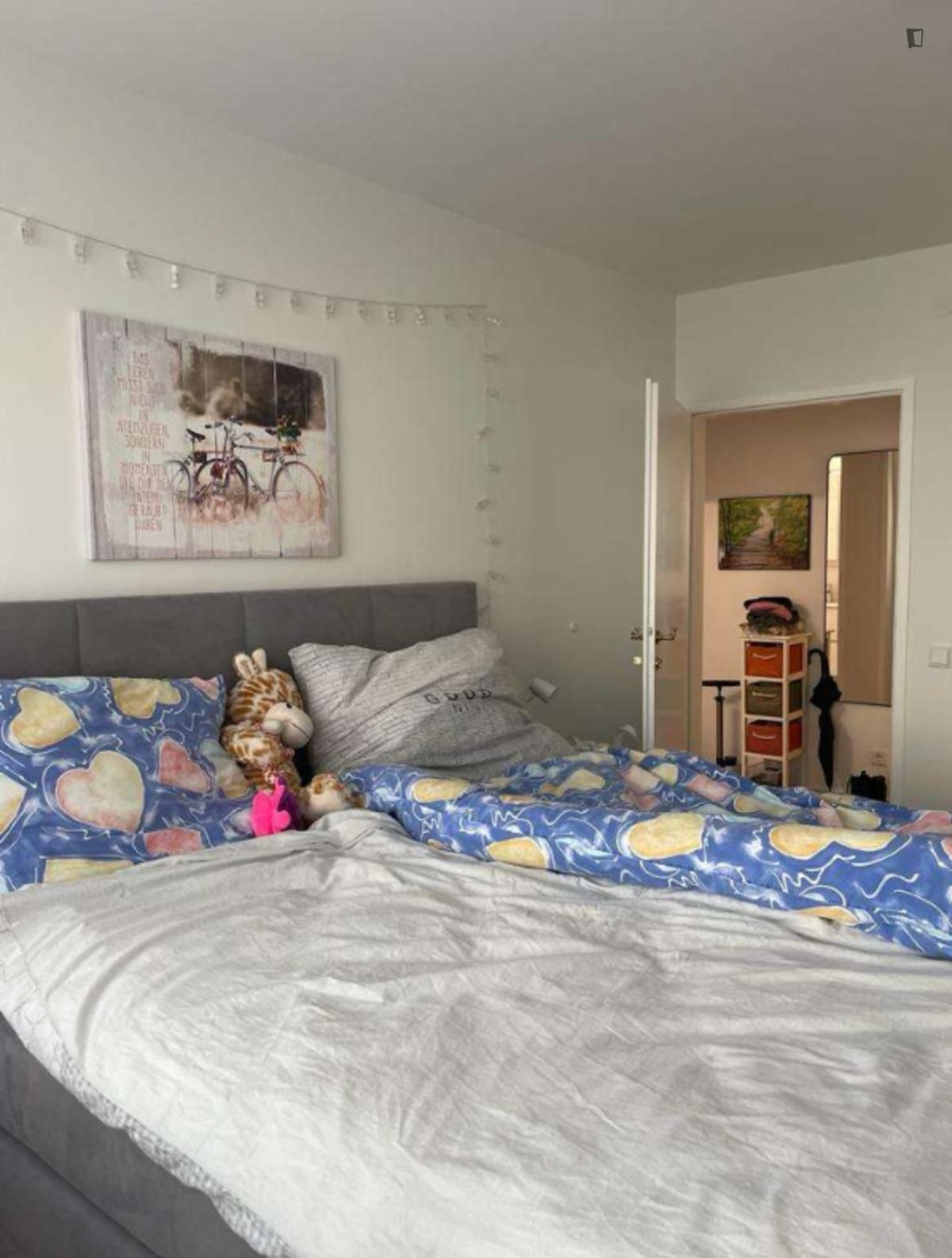 Habitación de Apartamento de alquiler en  Madrid Capital con Aire acondicionado, Calefacción y Amueblado