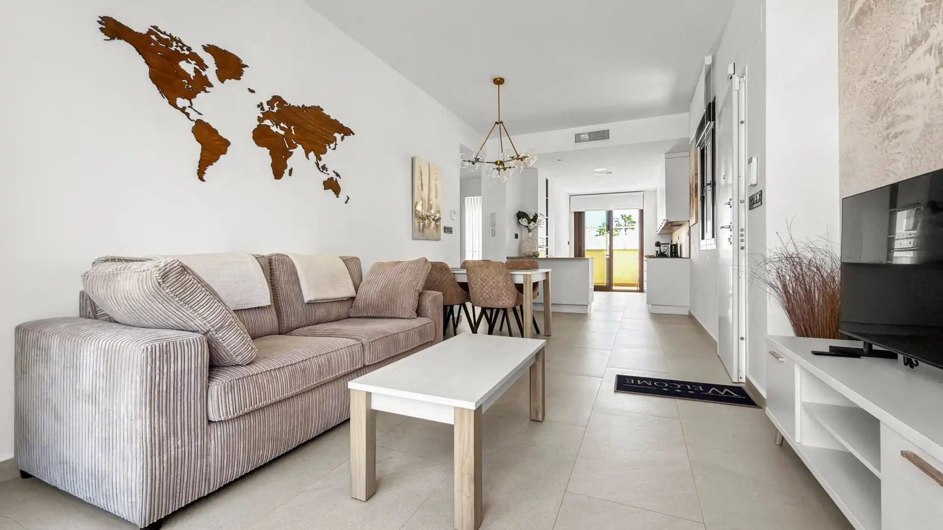 Bajo con piscina en venta en Los Balcones - Los Altos, imagen 24