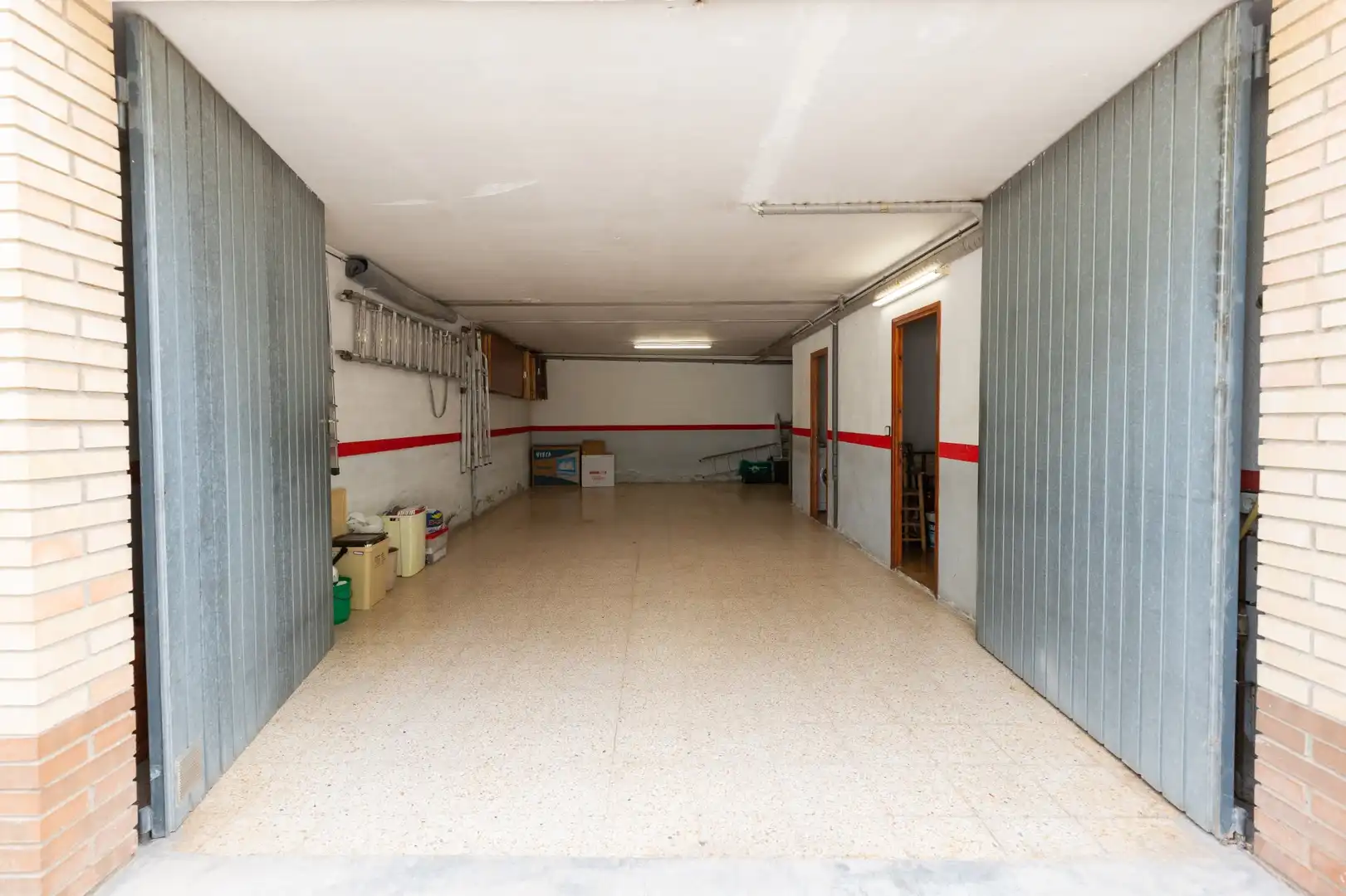 Houses for sale in Seva  with Heating, Terrace and Storage room