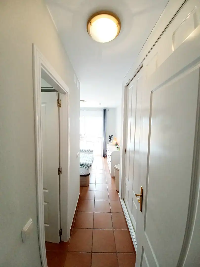Apartamento con piscina en venta en La Alcaidesa, imagen 14