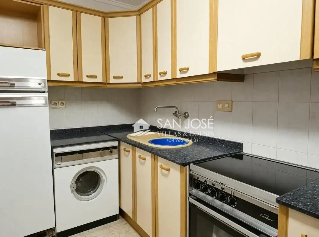 Cuina de Casa o xalet en venda en Novelda, Alicante