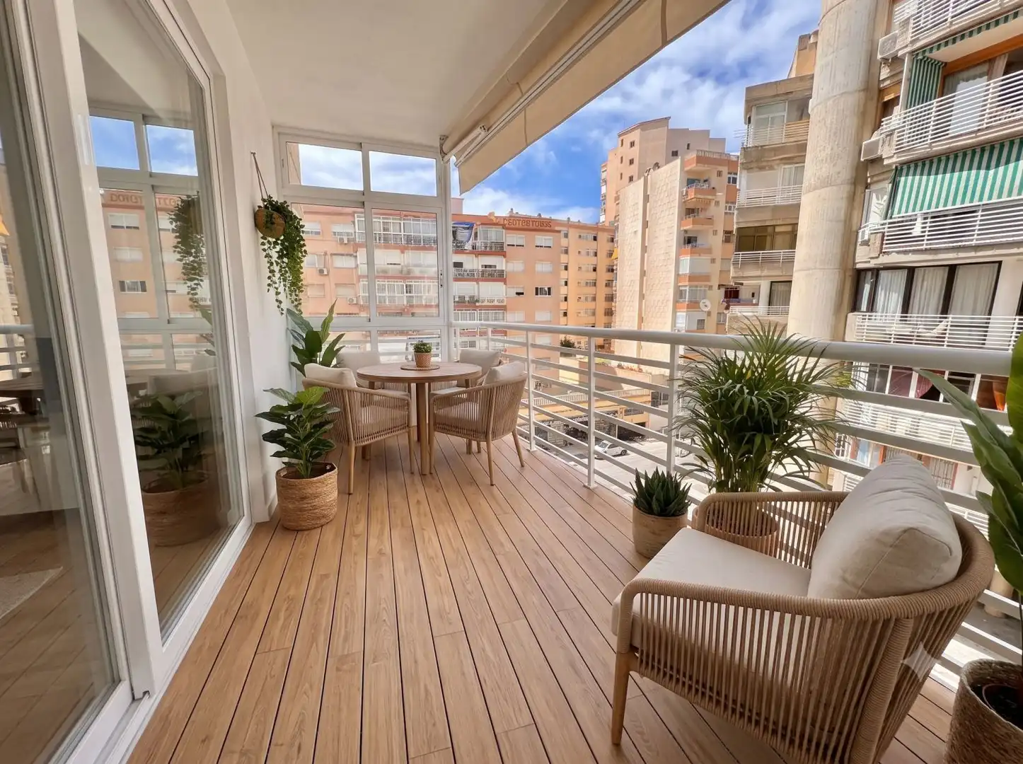 Terraza de Apartamento en venta en Torremolinos con Aire acondicionado, Calefacción y Terraza