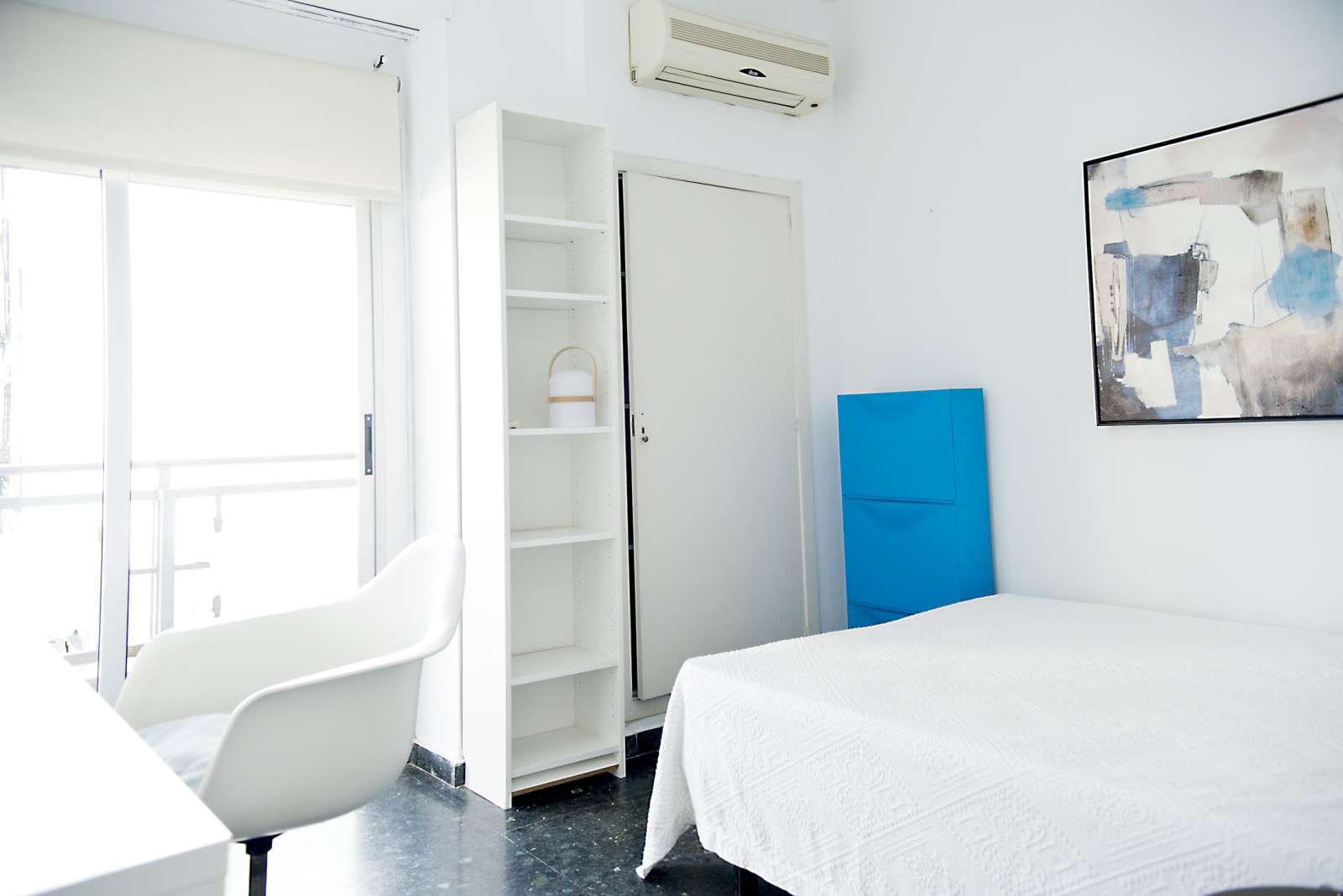 Bedroom of Flat to share in  Valencia Capital  with Air Conditioner, Terrace and Furnished